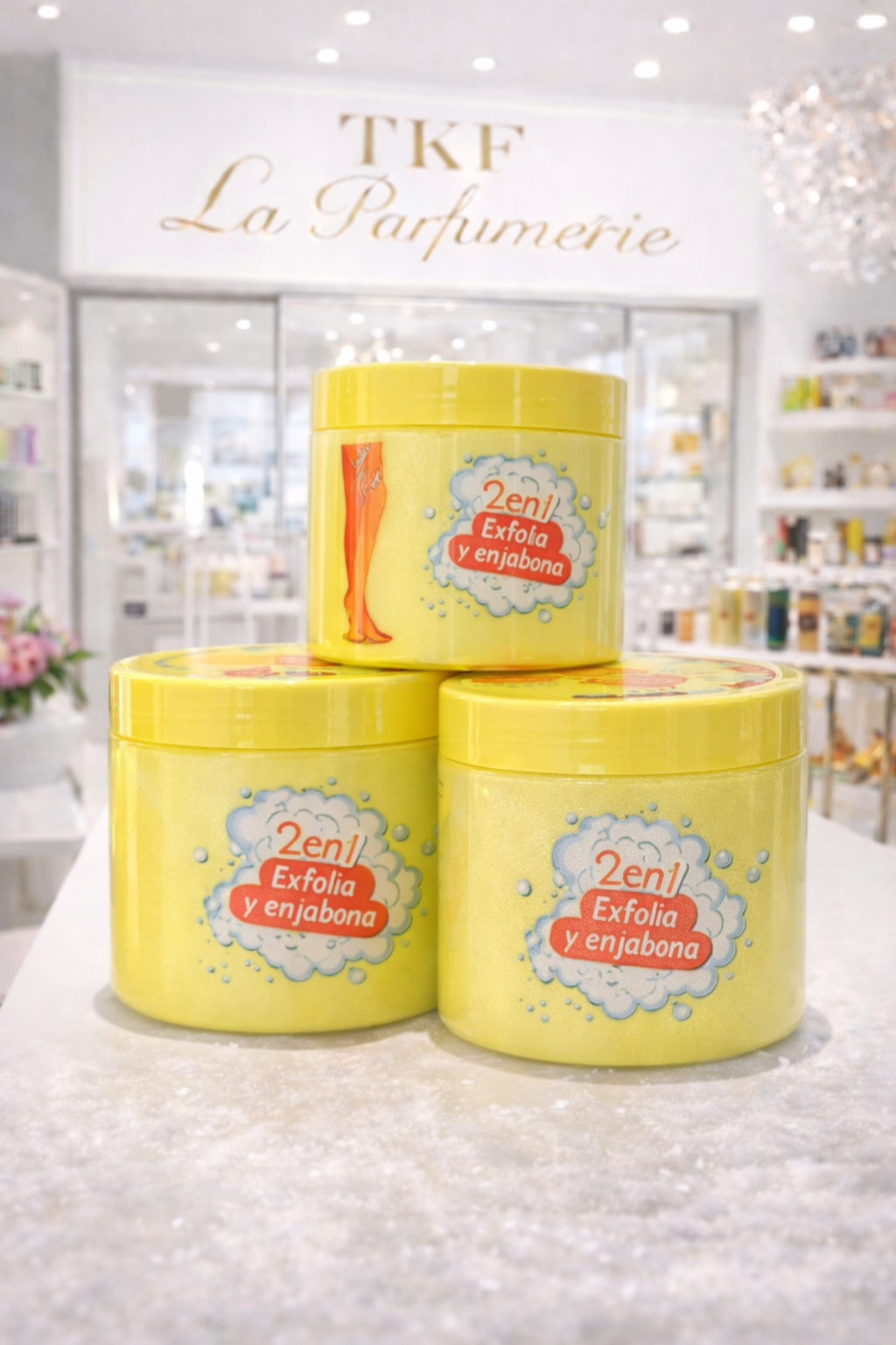 Foaming Body Scrub Piña Colada – 2-en-1 Exfolie & Savonne | The Fruit Company