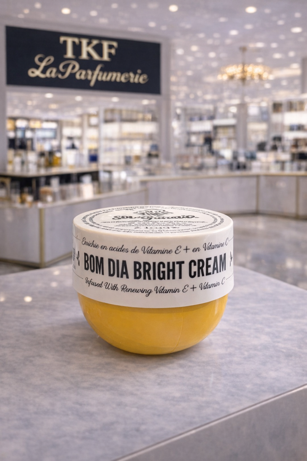 Bom Dia Bright Cream — Crème corps éclat & peau lissée (Vitamine C + E)